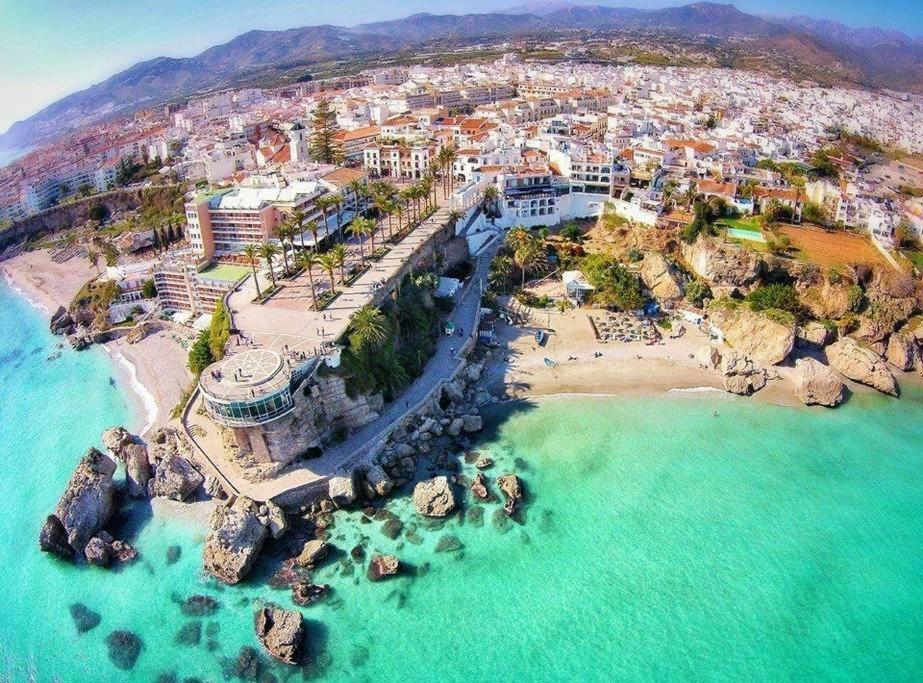 Apartament Casa Rocio En Nerja Zewnętrze zdjęcie